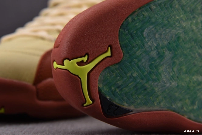 Jordan Retro 12 Golf DV1758-108 Eastside 0902